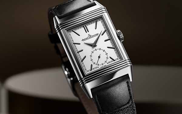 尊皇手表表带上的污渍应该如何清理？